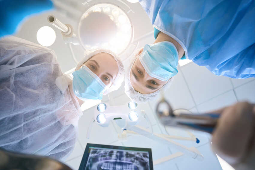 Foghúzás után mikor lehet implantátumot beültetni?